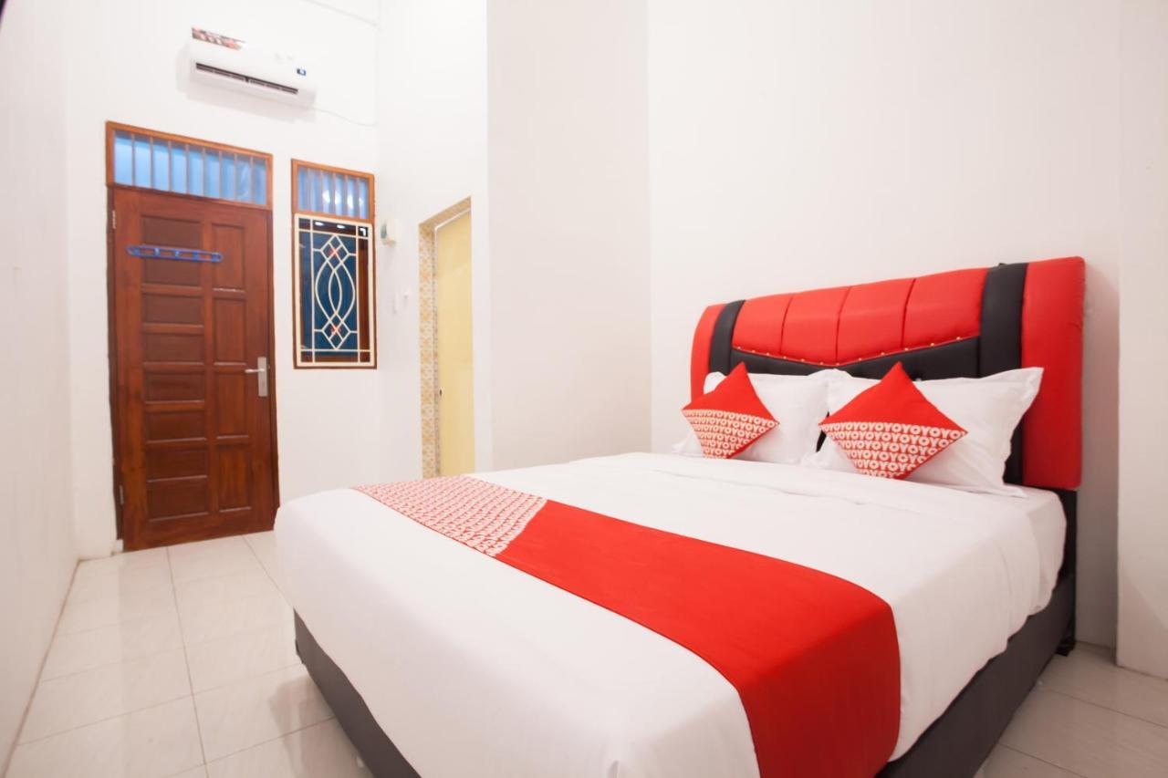 OYO 1978 Pondok Indah Residence Medan Bagian luar foto